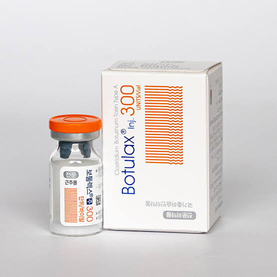Botulax 300 Units botulinum toxin type A vial for professional aesthetic and medical use